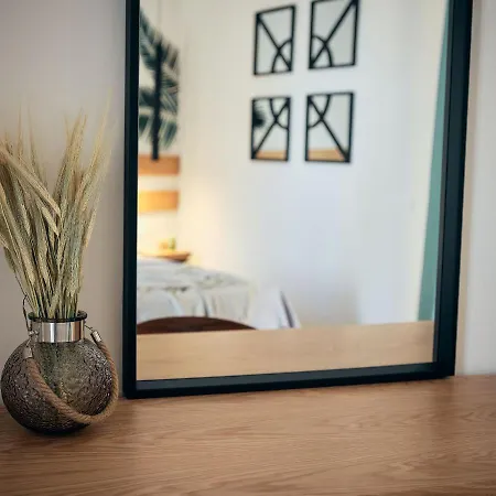 Bella Vista Building A - 100m From Solomos Square, By Zantewize 扎金索斯镇